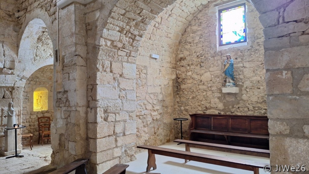 La chapelle de droitr