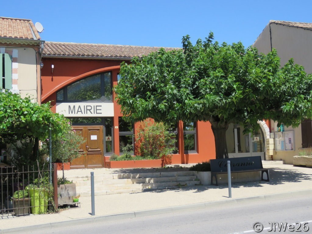 La Mairie de Cairanne