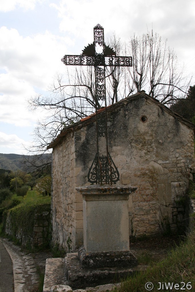 En entrant au vieux village