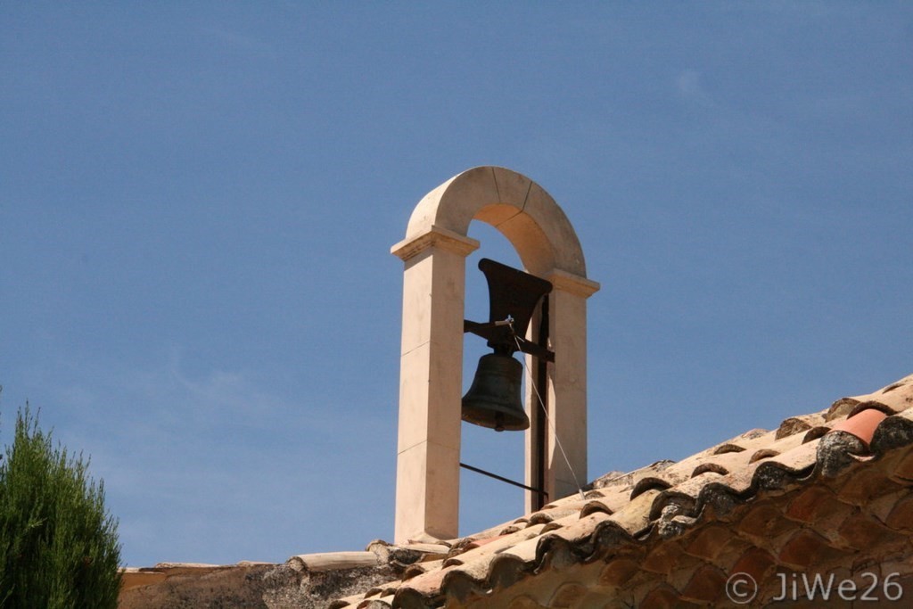 Détail du clocher de la chapelle N-D du Beaulieu