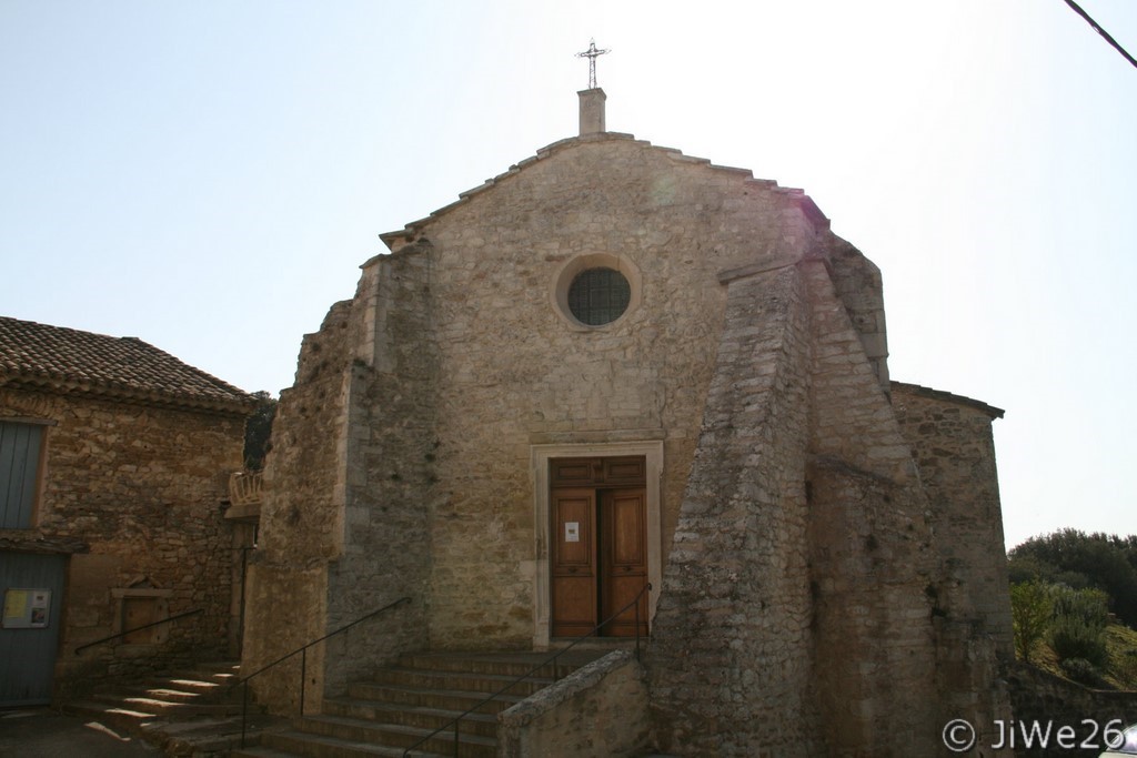 Eglise Sainte-Croix construite au XIIème siècle