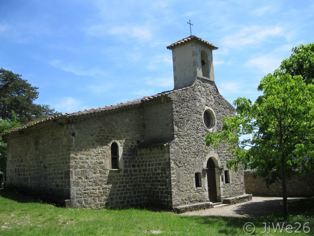 La Chapelle romane Notre-Dame de Mont-Carmel (XIIe)