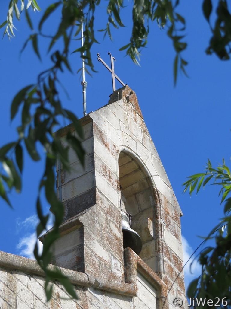Le clocher qui avait été endommagé par la foudre le 04/08/1988