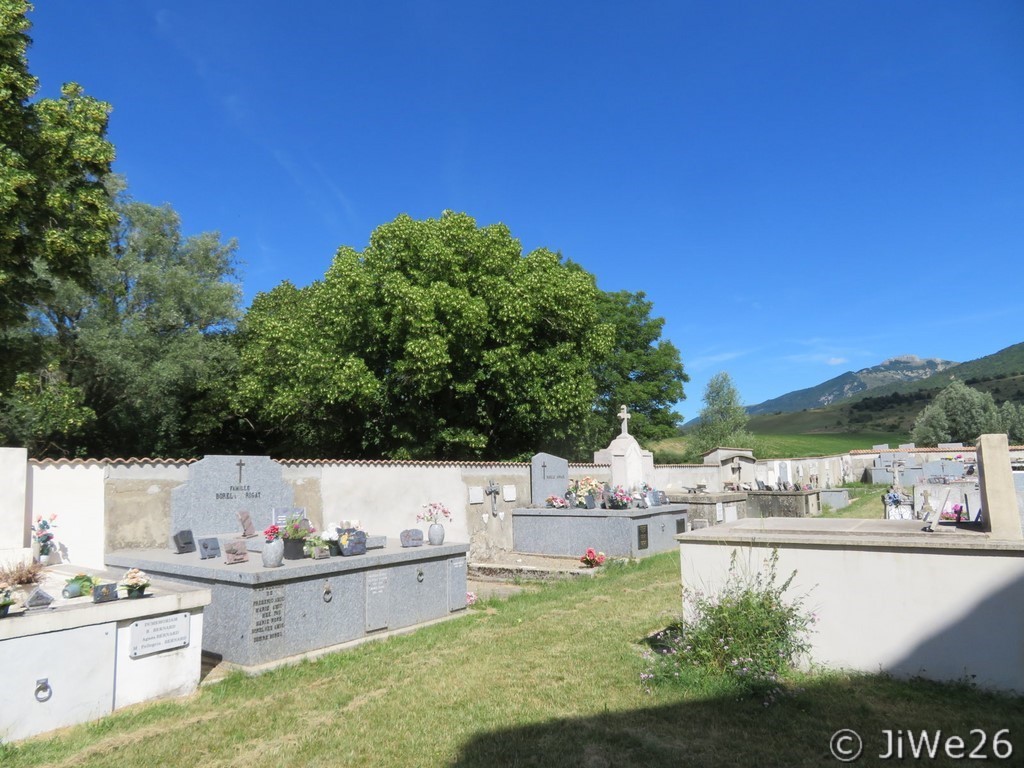 Un coin du cimetière