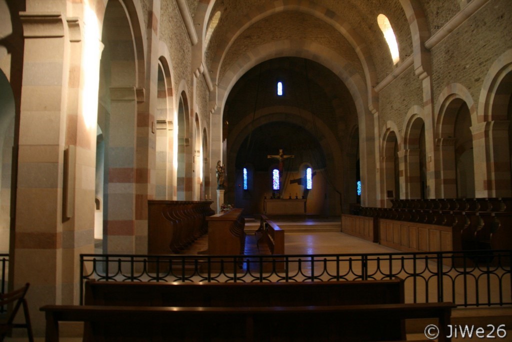 Intérieur de l'église de l'abbaye