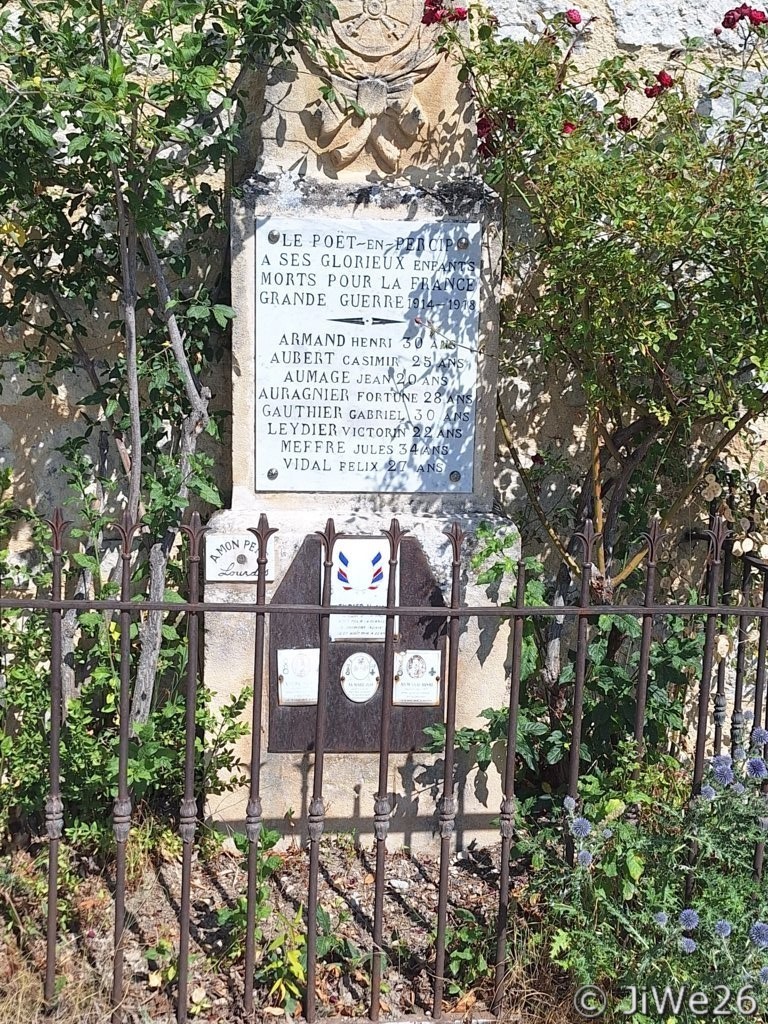 Le monument aux morts