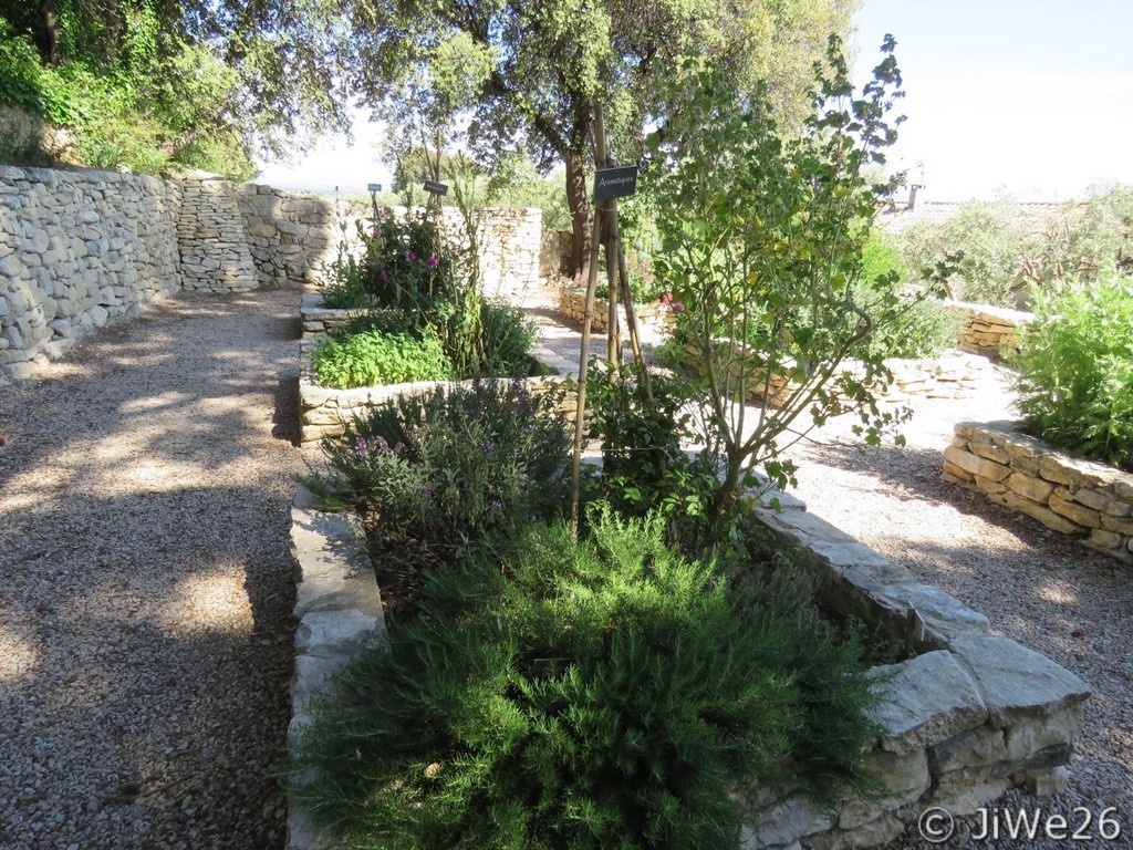 Jardin médiéval de la chapelle 