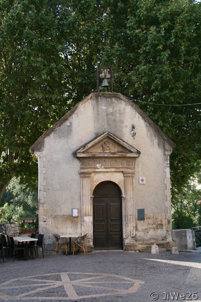 La Chapelle du Pont du 19ème siècle appelée aussi ND de la compassion