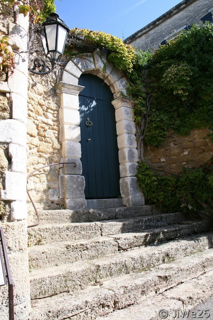 Entrée par le jardin de l'ancien hôtel Tingry rue Cornille