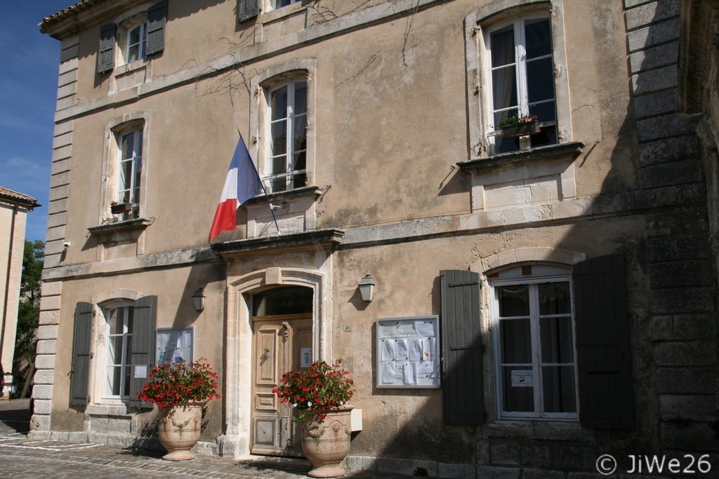 La très belle demeure où est installée la mairie