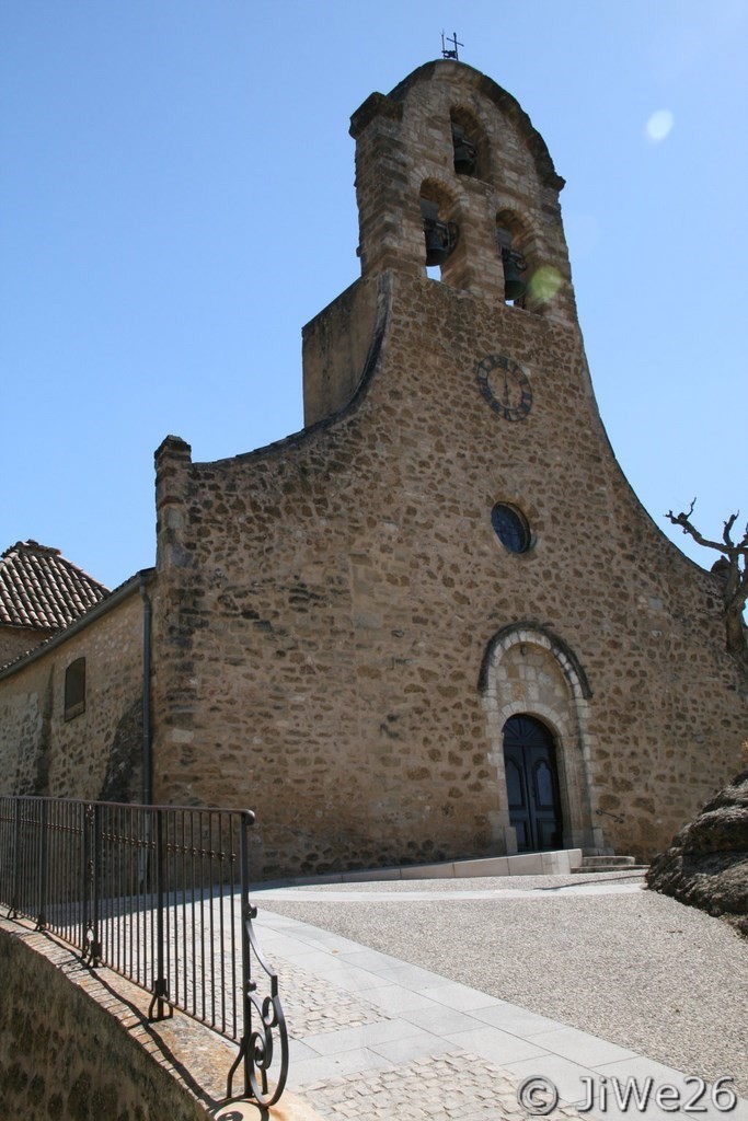 L'église Romane Saint-Michel