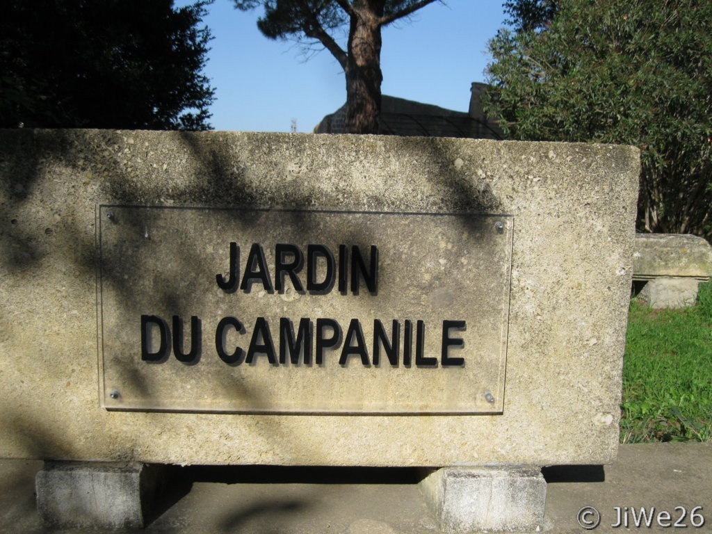 Entrée du jardin du Campanile