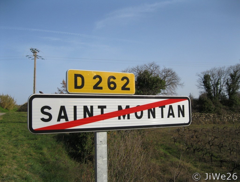 Sortie du village de Saint-Montan