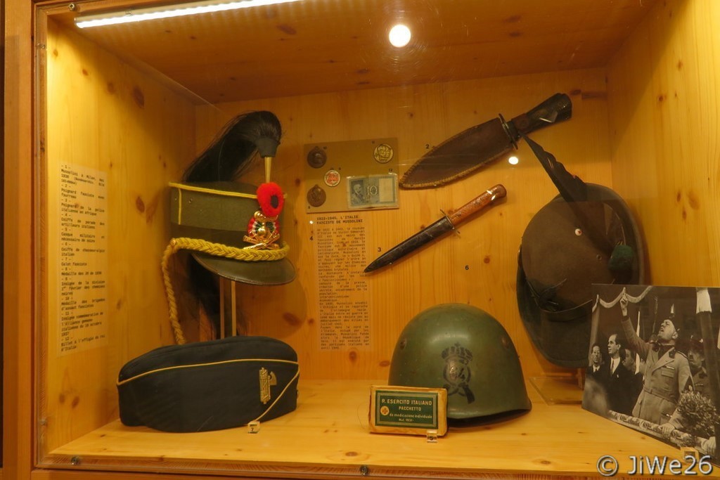 Divers objets de Mussolini