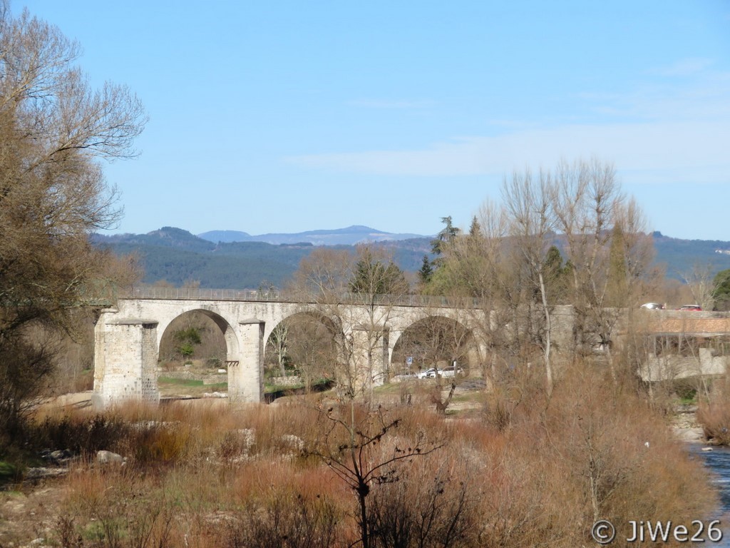 Pont anciennement ligne Vogüe-Aubenas