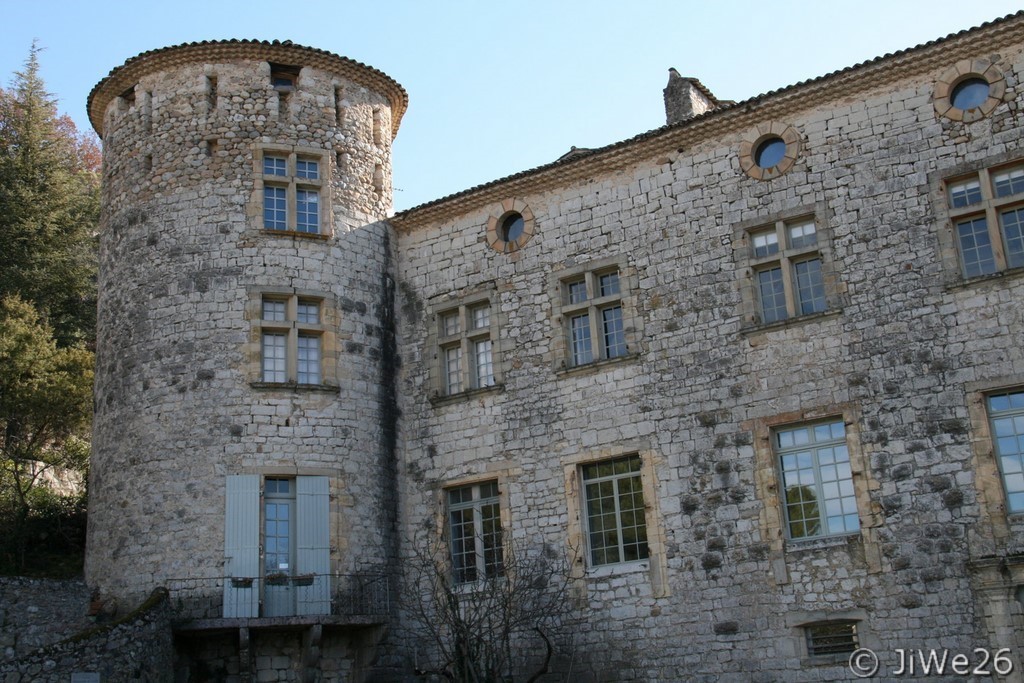 La tour nord du château, où le roi Louis XIII y a logé