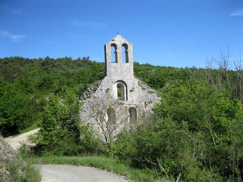 Ruines de l'église Notre-Dame-la-Brune _XIIe siècle