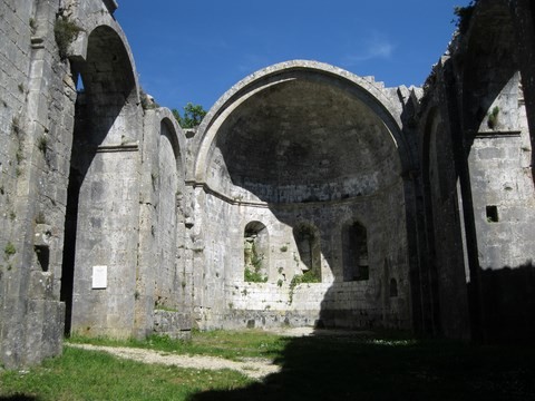 L'abside pentagonale de l'église