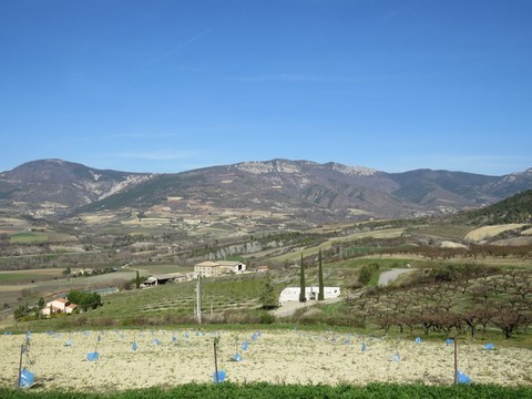 Vue panoramique sur la vallée de l’Ennuye