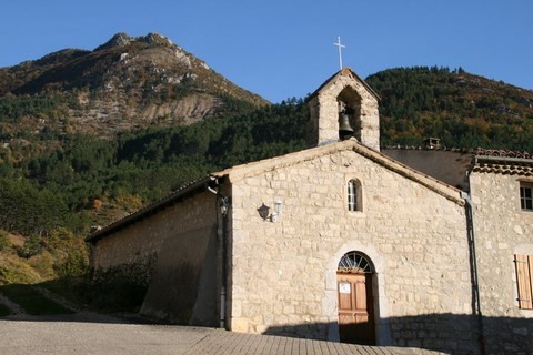 L'église dédiée à Notre-Dame