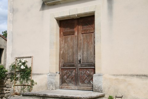 Porte d'entrée de l'église Saint-Maurice