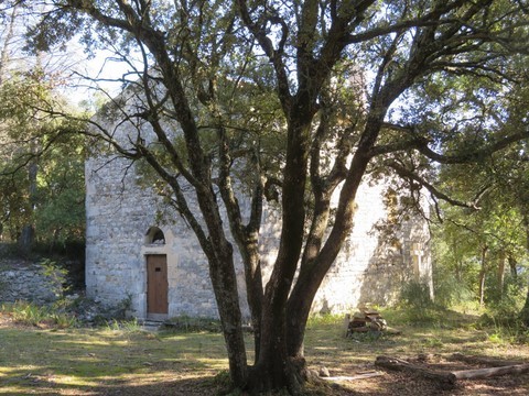 La chapelle Notre-Dame de Toronne fait l'objet d'un pélérinage annuel depuis 1928
