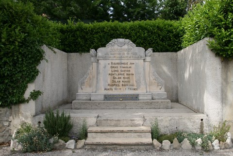 Condorcet_Monument aux Martyrs de St-Pons