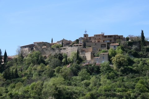 Le village depuis la Route de Mollans