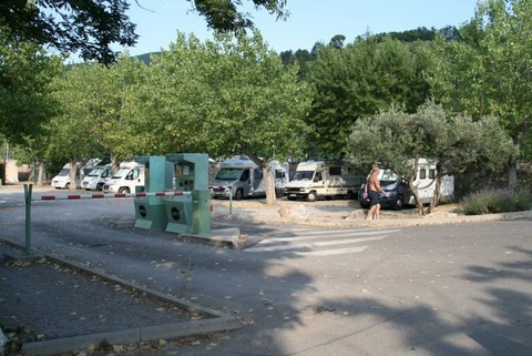 Nyons-L'Aire de services Camping-Cars