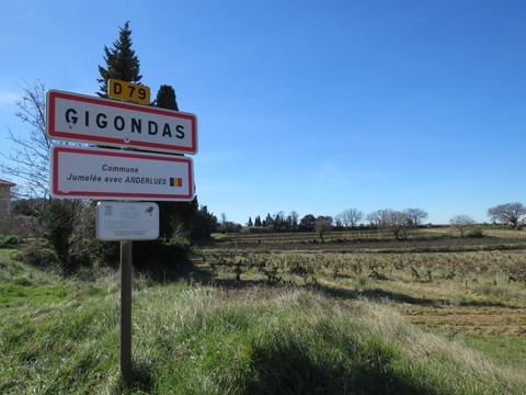 Gigondas, petit village du Vaucluse 