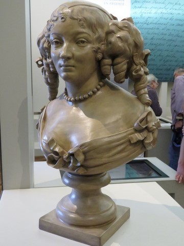 Le buste sculpté de Madame de Sévigné