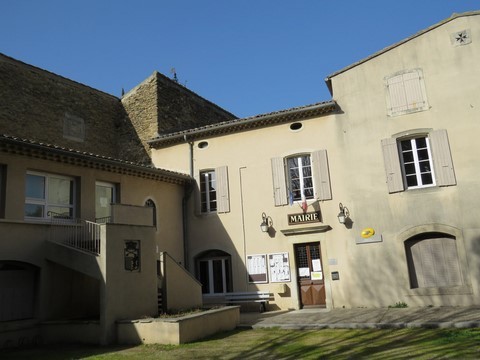 La Mairie avenue du Comtat