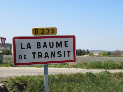 Entrée de La-Baume-de-Transit
