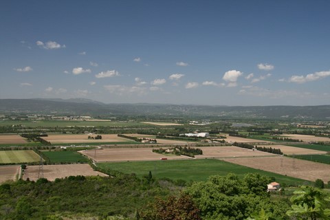 Vue panoramique sur la plaine
