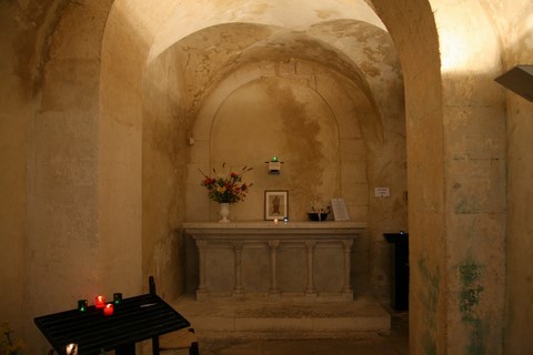 Vue intérieure de l'église Saint-Michel