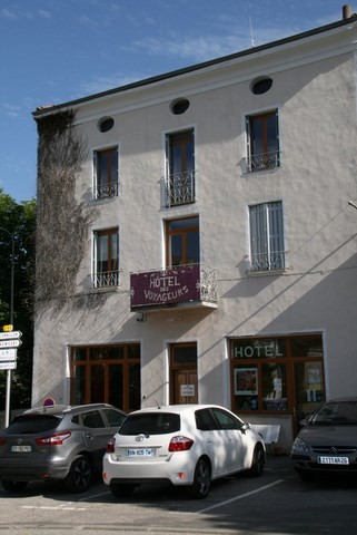 La Motte-Chalancon_L'Hôtel des Voyageurs Route de Nyons
