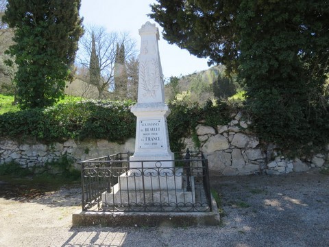 Monument aux morts 1914/1918 des enfants de Beaucet