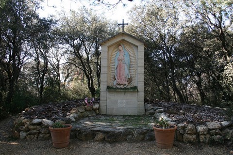 Pas loin de là, l'Oratoire ND de Guadalupe