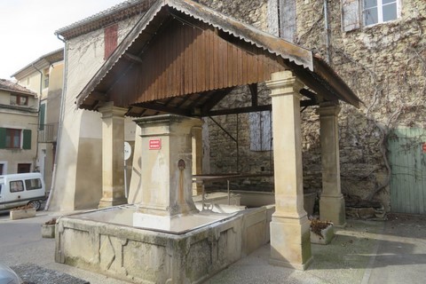 Fontaine-lavoir de la Porte Saint-Félix