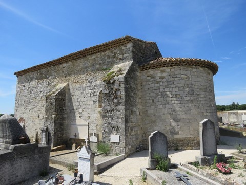 Vue arrière de la chapelle Saint-Andéol de la Bâtie-Rolland