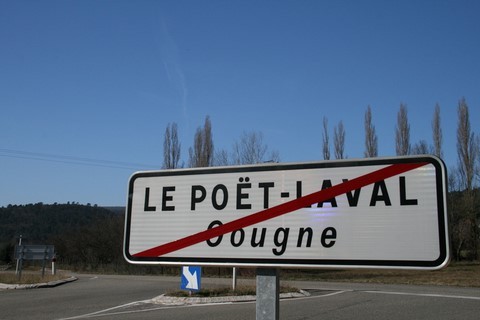 Nous quittons ici Le Poët-Laval et son hameau de Gougne