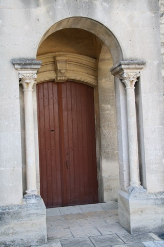 La porte de la chapelle Saint-Jean l'évangéliste