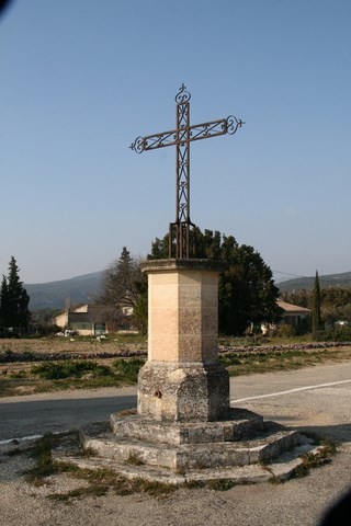 Croix monumentale érigée lors de la mission 1865