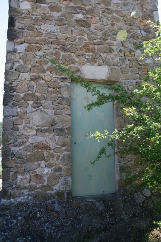 La porte d'entrée de la tour