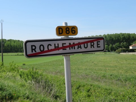 Nous quittons ici Rochemaure