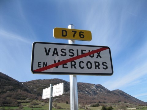 Nous quittons Vassieux-en-Vercors un peu sous le choc
