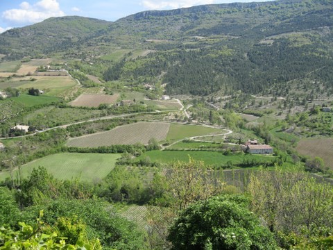 Du haut du village, panorama sur la vallée