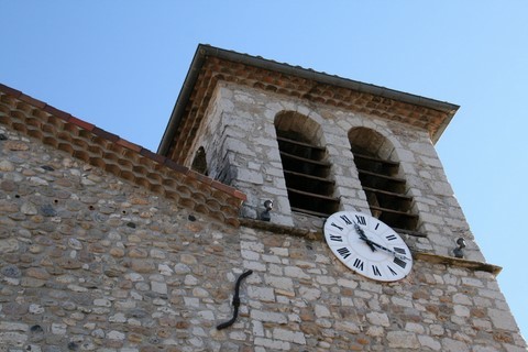 La tour horloge de l'église